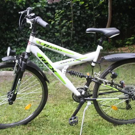 דירה Gemuetliche In Mit Garten Und Grill By Interhome